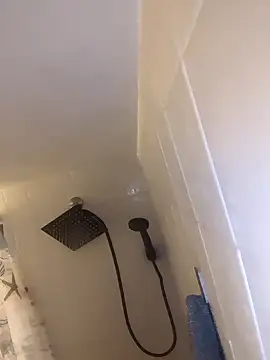 Snapshot of JadaSkyy chatting on January 14, 2026, 3:45 am JadaSkyy online show from January 14, 2026, 3:45 am