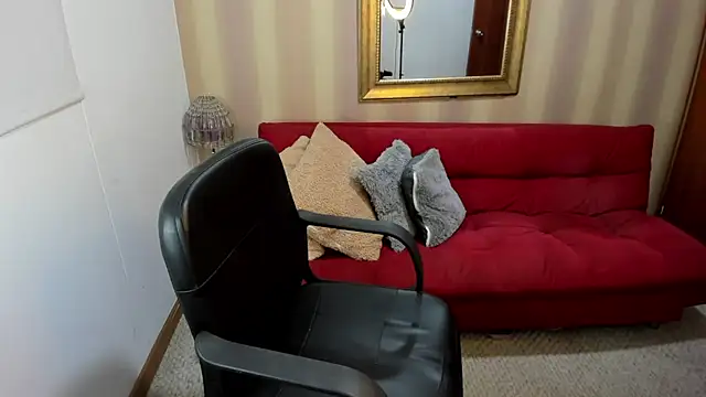 NicolettColin online show from January 16, 2026, 5:06 pm