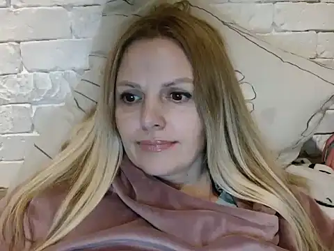 Angel girllovemy online show from November 30, 2025, 4:44 pm