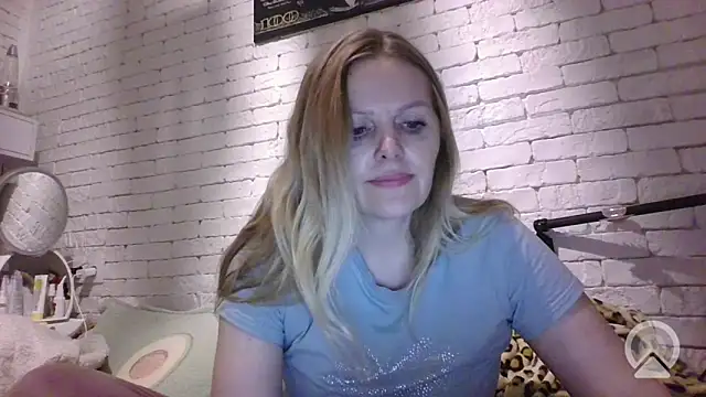 Angel girllovemy online show from February 27, 2026, 5:35 pm