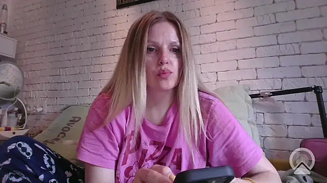 Angel girllovemy online show from March 4, 2026, 6:41 am