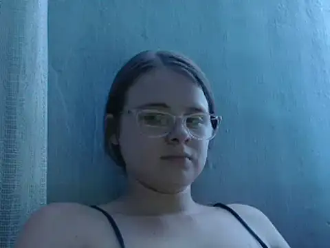 Snapshot of HellenMiyer1111 chatting on January 11, 2025, 2:20 am HellenMiyer1111 online show from January 11, 2025, 2:20 am