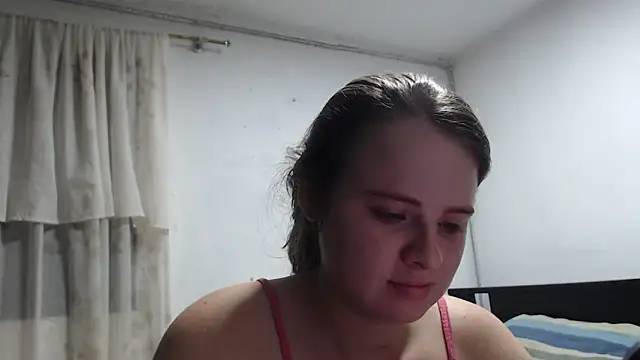 Snapshot of HellenMiyer1111 chatting on October 3, 2025, 2:58 pm HellenMiyer1111 online show from October 3, 2025, 2:58 pm