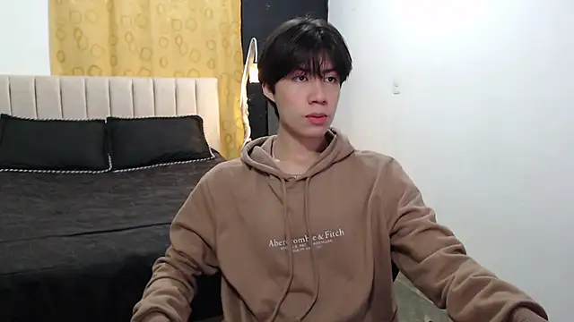 Elio-cam online show from February 17, 2025, 9:13 am