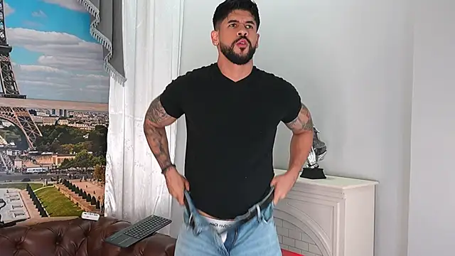 Petesevans online show from May 26, 2026, 12:17 am