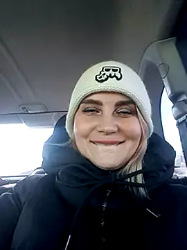 Snapshot of JennyOMay chatting on February 20, 2025, 3:56 am JennyOMay online show from February 20, 2025, 3:56 am