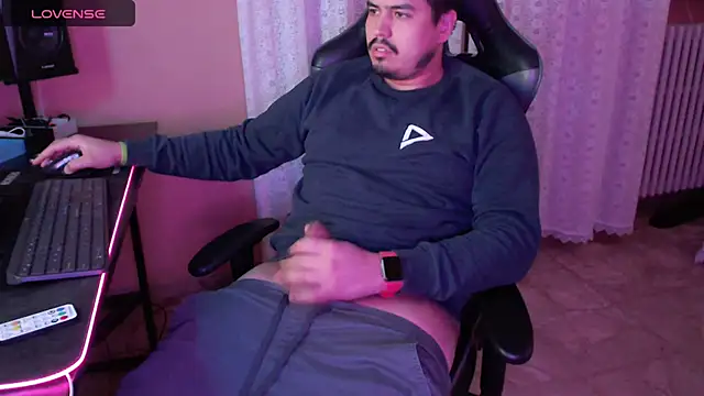 fernan redsxxx online show from February 22, 2025, 6:19 pm