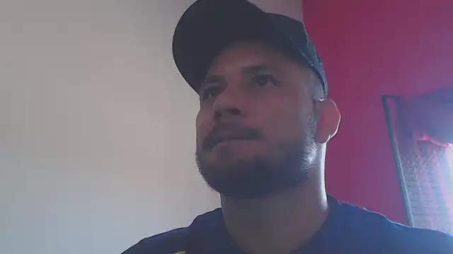 Snapshot of body_x29 chatting on January 29, 2025, 3:37 pm body x29 online show from January 29, 2025, 3:37 pm