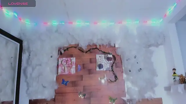 kelly thomson online show from February 1, 2025, 10:55 pm