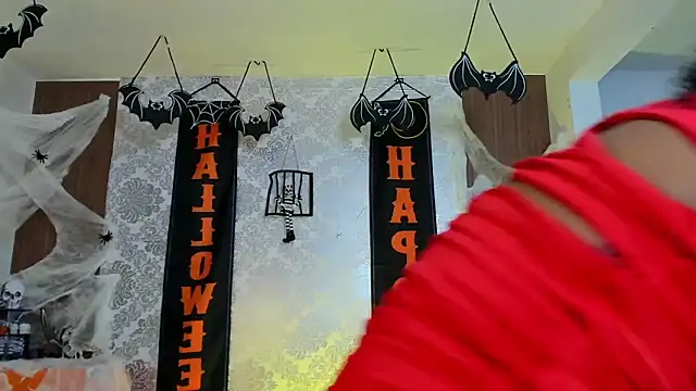 kelly thomson online show from October 22, 2025, 10:53 pm