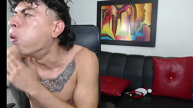 Strongernastyx online show from December 28, 2024, 10:14 am