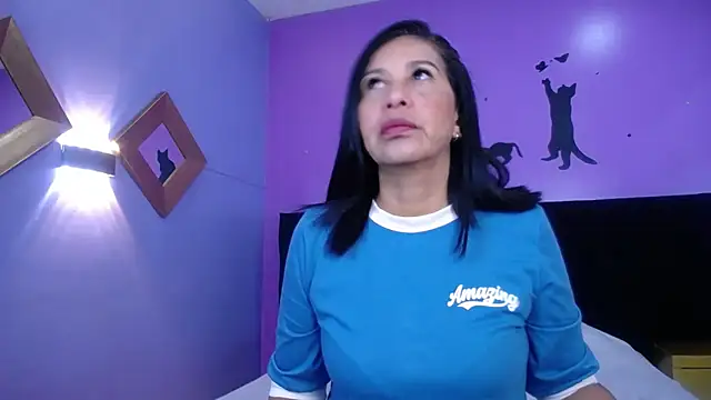 Shanon mature online show from March 9, 2026, 12:09 pm