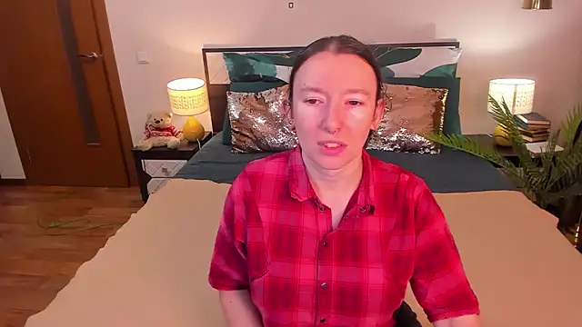 CatherineWalls online show from February 20, 2026, 3:58 am