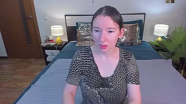 CatherineWalls online show from June 13, 2026, 3:15 am