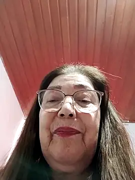 Vicky Rosse online show from March 4, 2026, 7:20 pm