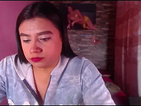 katrinawillff online show from November 29, 2025, 4:48 am