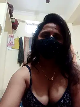 Snapshot of Indiantina chatting on December 26, 2024, 8:07 am Indiantina online show from December 26, 2024, 8:07 am