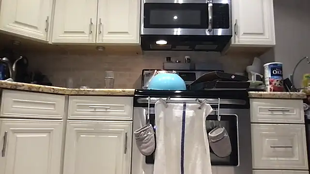 BigGuyMuscle online show from March 18, 2025, 5:10 pm