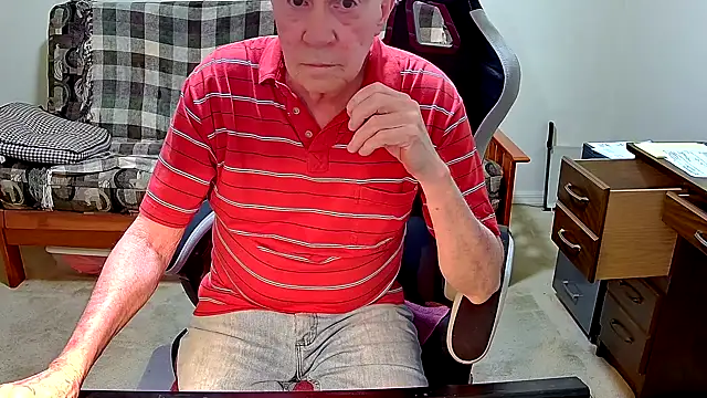 Snapshot of jimmy_d47 chatting on April 4, 2026, 9:45 pm jimmy d47 online show from April 4, 2026, 9:45 pm