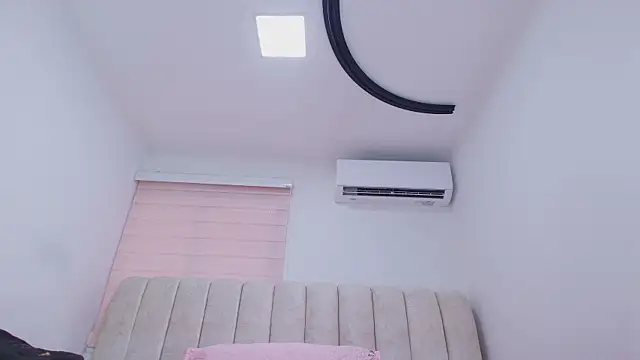 timkerbell  online show from December 2, 2025, 7:20 pm