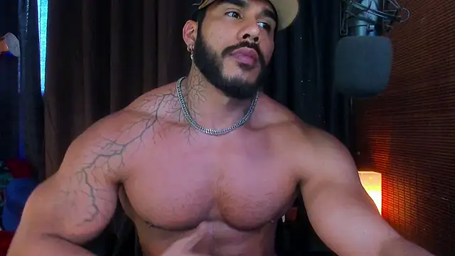 Artemis Kazttman online show from February 19, 2025, 9:47 pm