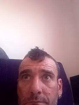 Snapshot of raulacab chatting on May 16, 2026, 8:00 am raulacab online show from May 16, 2026, 8:00 am