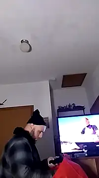 Snapshot of Dnbigo89 chatting on December 26, 2024, 9:33 am Dnbigo89 online show from December 26, 2024, 9:33 am