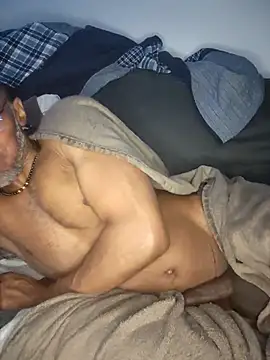 Snapshot of Lonelynudist59 chatting on November 19, 2025, 4:23 am Lonelynudist59 online show from November 19, 2025, 4:23 am