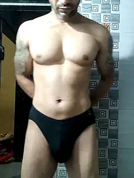 Snapshot of nihalxxx3 chatting on February 25, 2026, 7:34 pm nihalxxx3 online show from February 25, 2026, 7:34 pm