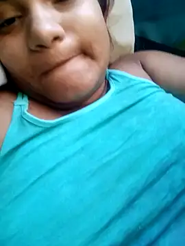 Snapshot of Hilarybunnyy chatting on February 11, 2025, 1:52 am Hilarybunnyy online show from February 11, 2025, 1:52 am
