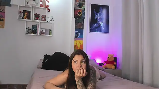 Snapshot of Sarah_Jhonson chatting on February 8, 2025, 8:32 pm Sarah Jhonson online show from February 8, 2025, 8:32 pm