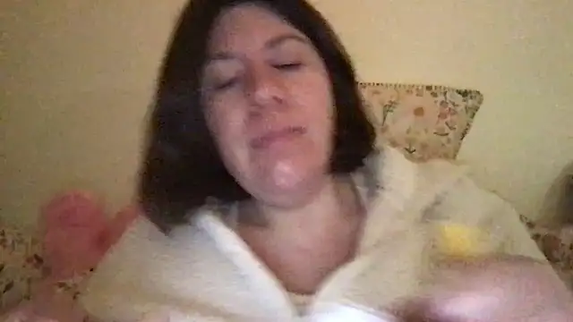 HYPHYtype online show from December 18, 2025, 8:53 am