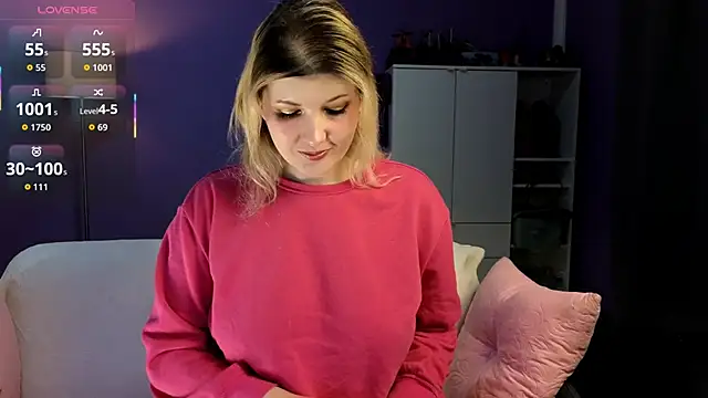 Snapshot of olisunny5 chatting on February 19, 2026, 7:43 pm olisunny5 online show from February 19, 2026, 7:43 pm