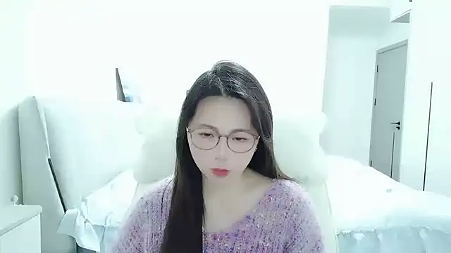 Sunset glow online show from April 1, 2026, 1:41 pm