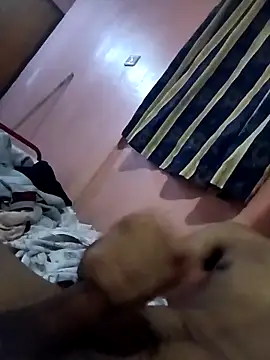 riggijaviersalas online show from October 28, 2025, 6:32 pm