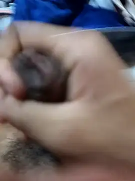 riggijaviersalas online show from December 4, 2025, 4:44 am