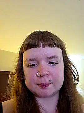 Snapshot of VelvetDiablo chatting on July 7, 2026, 11:20 pm VelvetDiablo online show from July 7, 2026, 11:20 pm