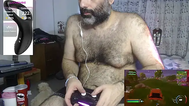 Snapshot of DarkRosa chatting on December 8, 2024, 7:43 pm DarkRosa online show from December 8, 2024, 7:43 pm