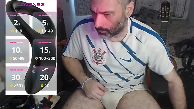 Snapshot of DarkRosa chatting on January 27, 2025, 9:22 pm DarkRosa online show from January 27, 2025, 9:22 pm