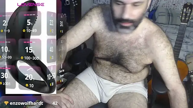 Snapshot of DarkRosa chatting on February 4, 2025, 3:44 am DarkRosa online show from February 4, 2025, 3:44 am