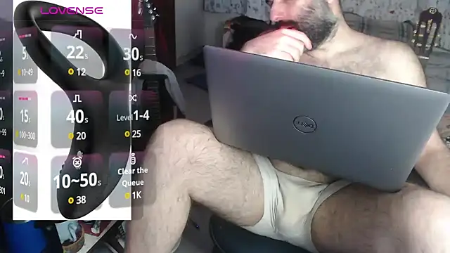 Snapshot of DarkRosa chatting on February 10, 2025, 10:09 pm DarkRosa online show from February 10, 2025, 10:09 pm