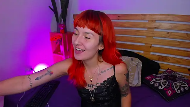 MaryJaneDove online show from February 26, 2025, 5:28 pm