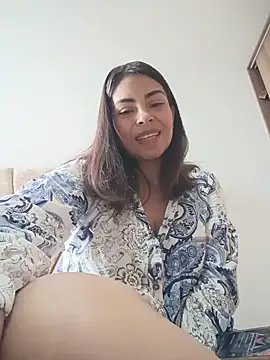 Snapshot of Ivanna2 chatting on July 6, 2026, 4:42 pm Ivanna2 online show from July 6, 2026, 4:42 pm