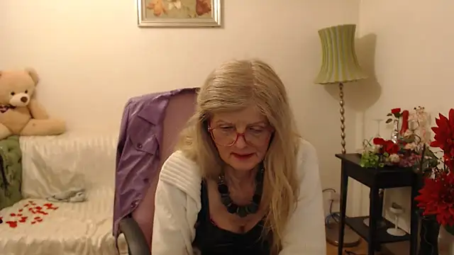 Snapshot of BlairFort chatting on February 12, 2025, 3:18 am BlairFort online show from February 12, 2025, 3:18 am