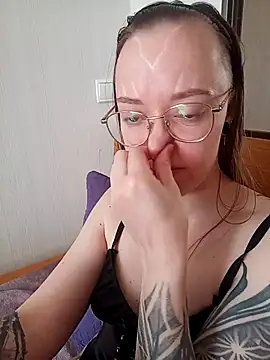 Aelita bb online show from March 29, 2026, 7:19 am