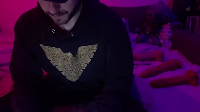 MadArzh online show from April 19, 2026, 4:56 am