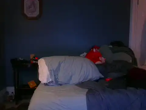 hpluvsplata online show from March 5, 2025, 1:06 pm