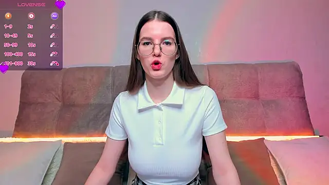 Snapshot of AriellaTesk chatting on December 4, 2024, 1:25 am AriellaTesk online show from December 4, 2024, 1:25 am