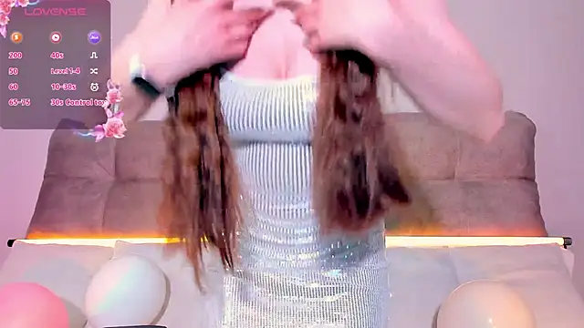 Snapshot of AriellaTesk chatting on September 23, 2025, 2:25 am AriellaTesk online show from September 23, 2025, 2:25 am