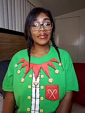 lollycoco online show from December 17, 2025, 6:41 am